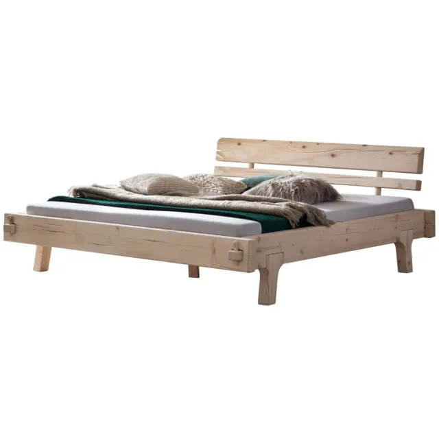 bed Vaughn bruin
