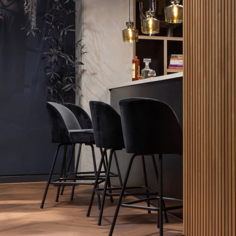 WOOOD Vogue barstoel velvet zwart, foto 3