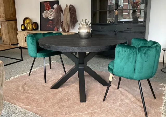 Mangohout tafel rond London met matrixpoot en zwart blad