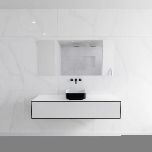 Mondiaz Badkamermeubelset Mondiaz LAGOM 150 cm Topblad met Gecentreerde Wastafel Solid Surface Opzetkom Binx Zonder Kraangaten Mat Zwart (1 lade)
