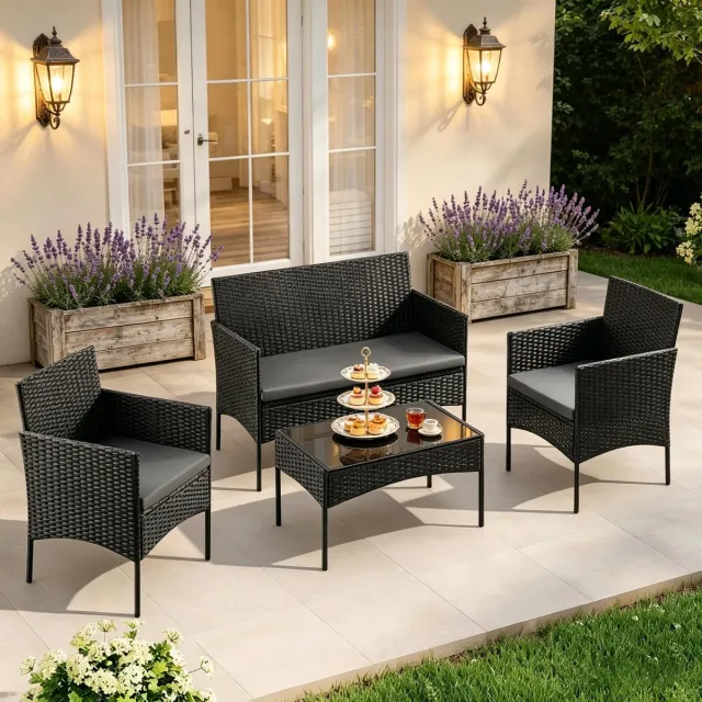 FloraGrace Stoel-Bank Loungeset - 4-Delig Voor 4 Personen - Met Kussens En Glazen Salontafel - Voor Tuin, Terras En Balkon - Polyrattan - Zwart
