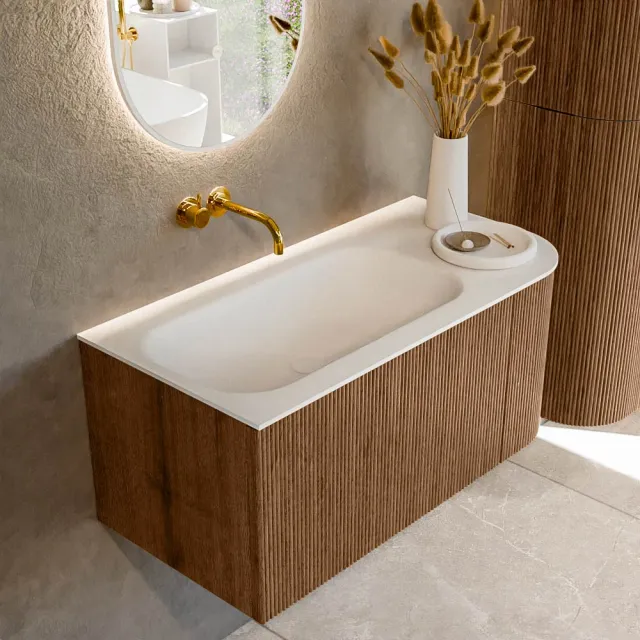 Mondiaz KURVE 95 cm Onderkast Greeploos 1 Lade Met Deuren Walnut, Wastafel Solid Surface Links Talc 0 Kraangaten Zonder Spiegel (KRVBGS95R1L1D0KL-Wal/Tal)