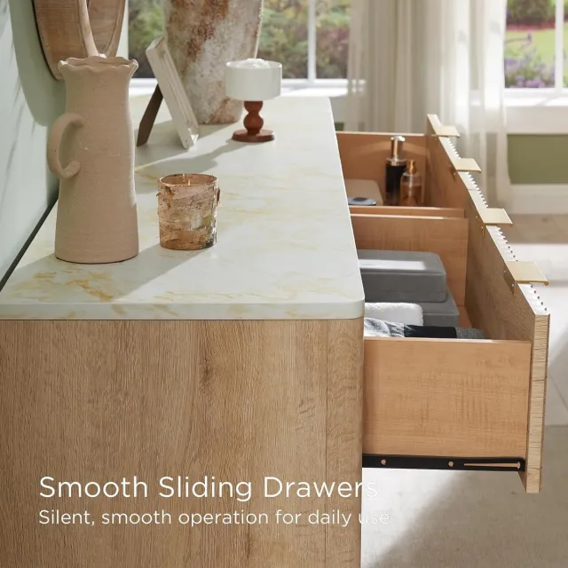 Laura Commode met 6 Lades 137x40x81 cm – Moderne Geribbelde Ladekast met Marmerlook Blad en Gebogen Design – Grote Opbergkast voor Slaapkamer & Woonkamer in Naturel Eiken – Laura