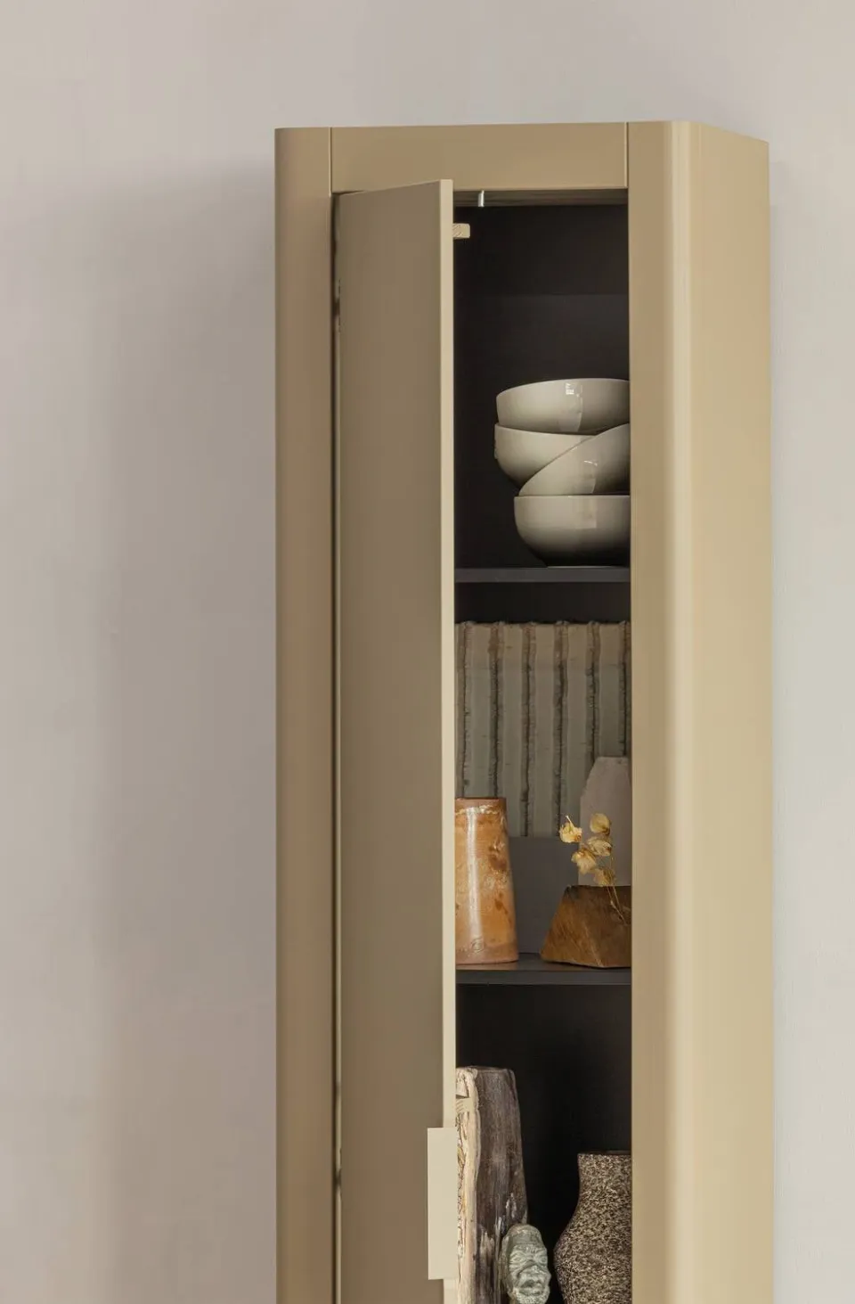 WOOOD Gunnar Smalle Hoge Kast - Grenen - Matzwart - 217x45x39, foto 2