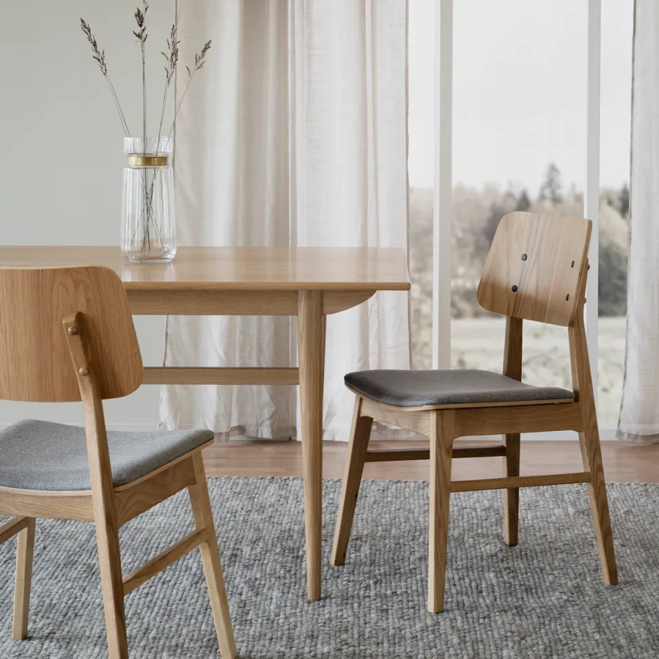 Rowico Home Nagano houten eetkamerstoel naturel - met grijs zitkussen, foto 2
