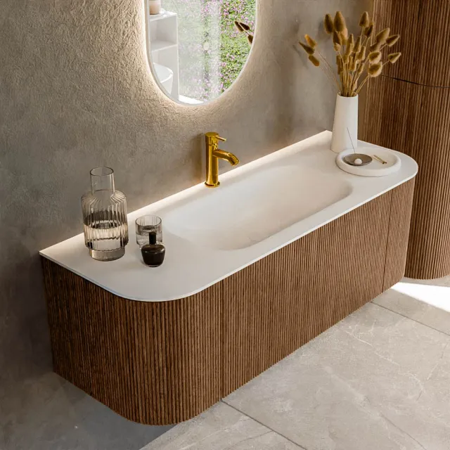 Mondiaz KURVE 130 cm Onderkast Greeploos 1 Lade Met Deuren Walnut, Wastafel Solid Surface Midden Talc 1 Kraangat Zonder Spiegel (KRVBGS130L+R1L2D1KM-Wal/Tal)
