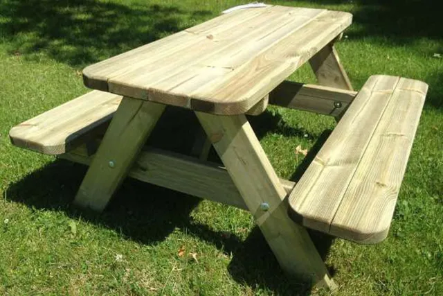 Rockwood® Picknicktafel Eik - Zwaar Kunststof - Ural Black (184kg) 2.40m Naturel