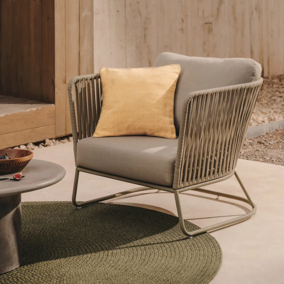 Kave Home Saconca buitenfauteuil groen, foto 3