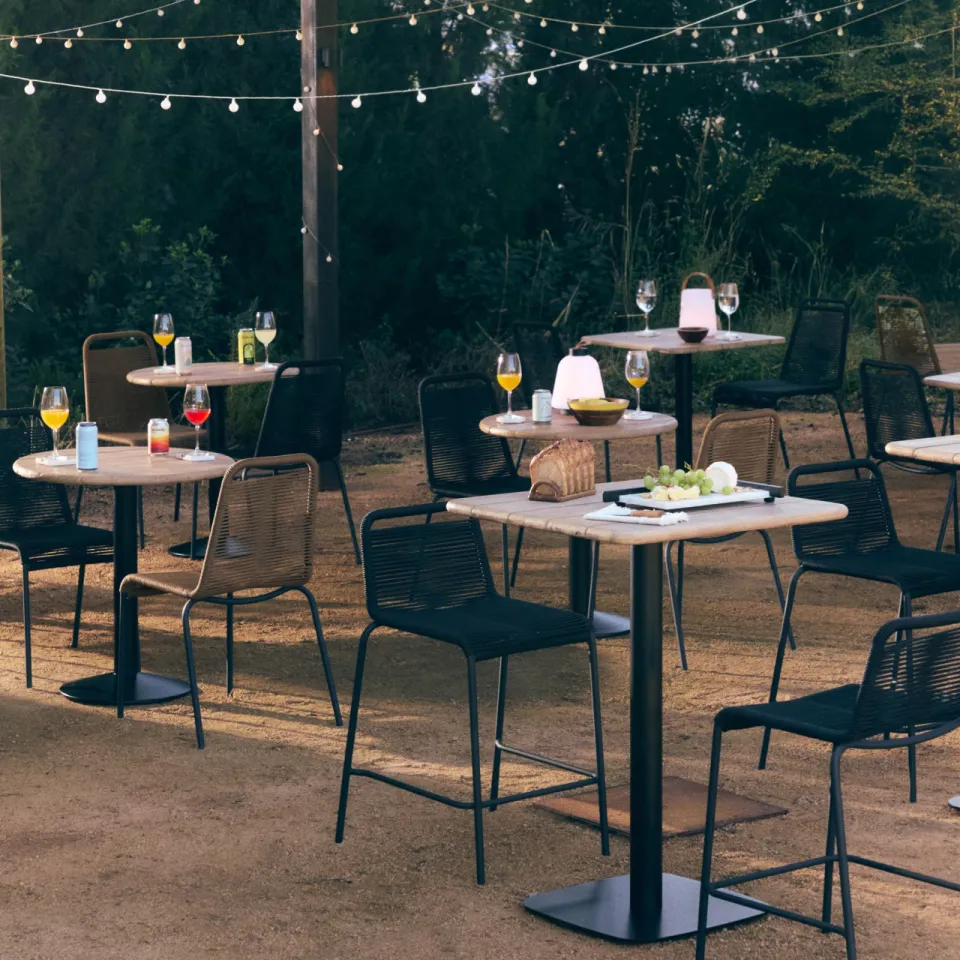 Kave Home Lambton outdoor barkruk zwart, foto 4