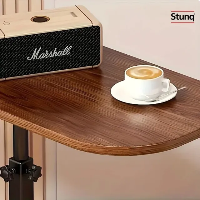 Stunq In hoogte verstelbare C-bijzettafel met walnoten houten blad en zwart onderstel Bruin