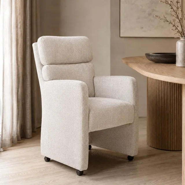 The Seats Eetkamerstoel Jake – Luxe Armstoel op Wieltjes – Cremona Stof - Creme