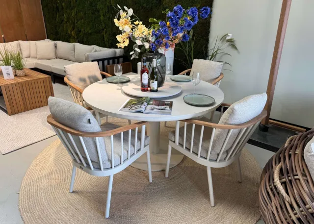 Apple Bee Condor Dining Tuinset 5-delig Oyster Ø140cm - Showroommodel
