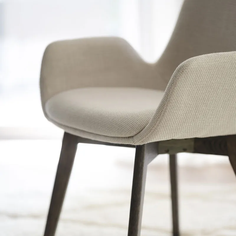 Rowico Home Drimsdale gestoffeerde eetkamerstoel beige, foto 5