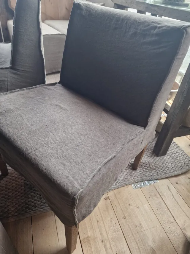 AURA PEEPERKORN EETKAMERSTOEL| LALINDE| KLEUR: TAUPE