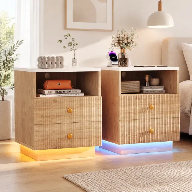 Yelenaro Set van 2 nachtkastjes – LED-verlichting – 2 Lades en open opbergvakken – USB en TypeC Laadstation – Modern bijzettafel – 44 x 38 x 55 cm Naturel