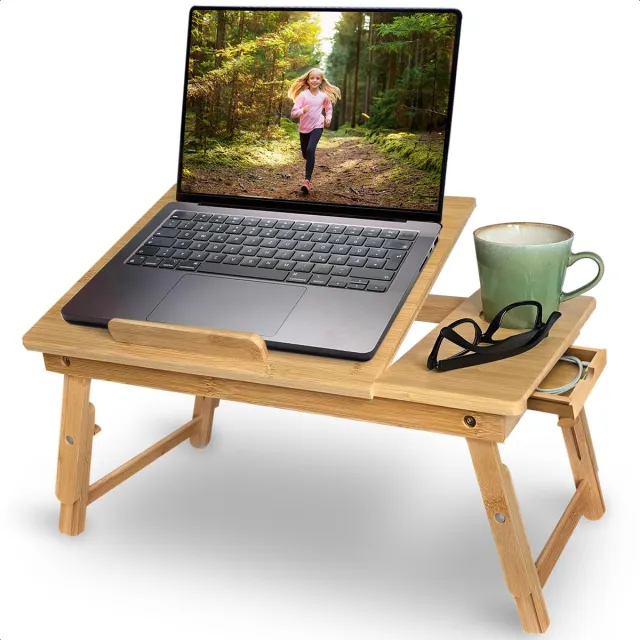 Goliving Laptoptafel - Uitklapbaar tot 39 cm Hoog - Verstelbaar & Opvouwbaar Werkblad - Ergonomische Bedtafel - Banktafel - Bedtafeltje - Laptopstandaard - Hout Bruin