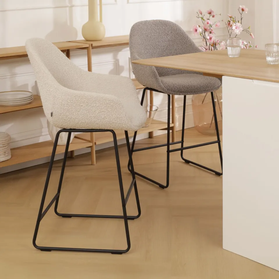 Nolon Nino-Mae barkruk bouclé beige - zwart onderstel - 75 cm, foto 2