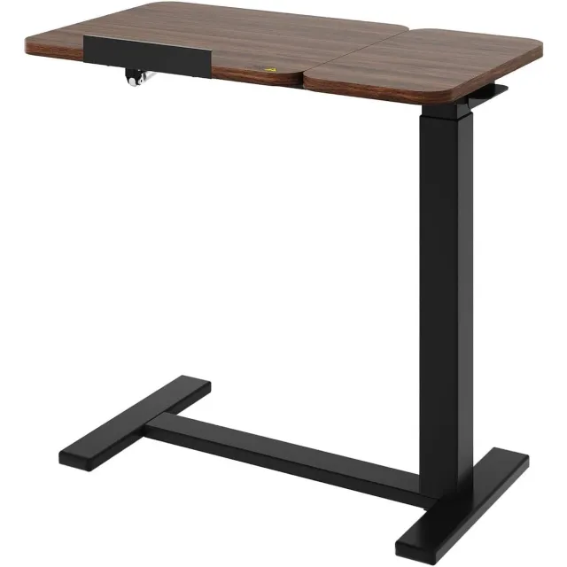 HOERFURIY In hoogte verstelbare bedtafel op wieltjes – Klein verrijdbaar laptoptafeltje met kantelbaar blad – Draagbaar mobiel computerwerkstation voor gebruik naast het bed of in het thuiskantoor – 70 × 40 × 65–103 cm – Walnootkleurig