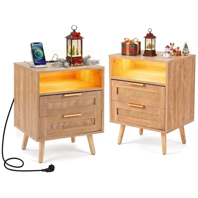 Suredeal Nachtkastje - Oplaadstation - Led verlichting Bijzettafeltje - Rotanlook Naturel - 45x35x61,5 cm - Naturel