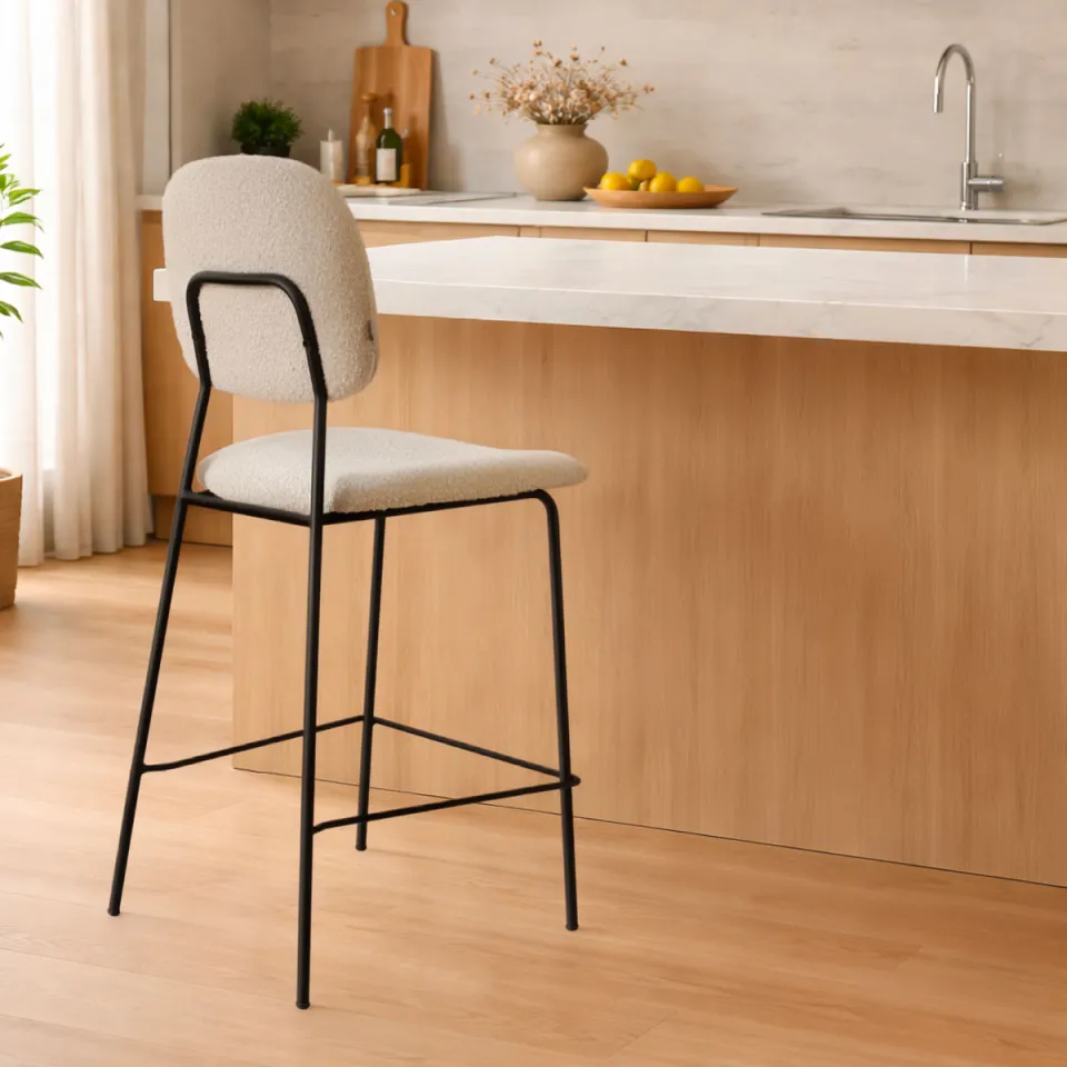 Nolon Jasmijn barkruk bouclé beige - zwart onderstel - 65 cm, foto 2