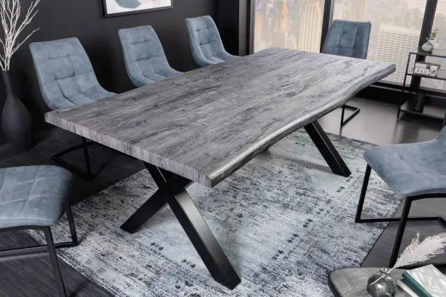 Invicta Interior Industriële eettafel WILD 160cm grijs witgekalkt wild eiken design boomrand zwart X-poot - 45085 Zie omschrijving