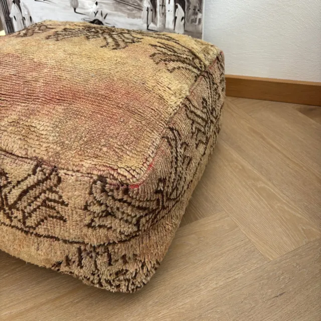 Unlimited Living Poef - Vloerkussen - Marokkaans - Handgemaakt - Bruin/Creme/Lichtroze - Wol - 60x60 cm