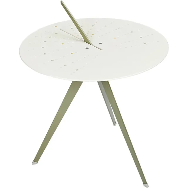 Weltevree Sundial Table | Koffietafel Rond Zonnewijzer | Bijzettafel Tuin, Tuintafel, Salontafel Buiten | Aluminium Staal Gepoedercoat | Rietgroen RAL 6013