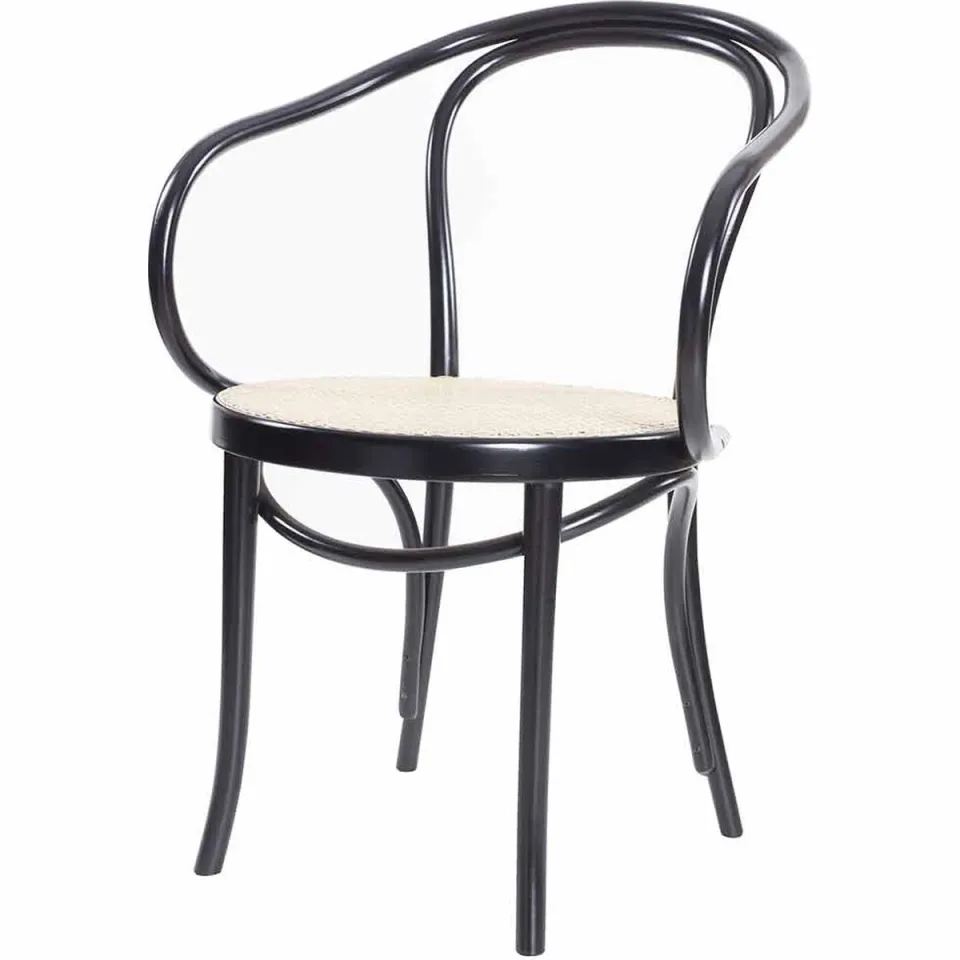 Fameg Venice No. 9 houten eetkamerstoel met armleuningen en rotan zitting zwart