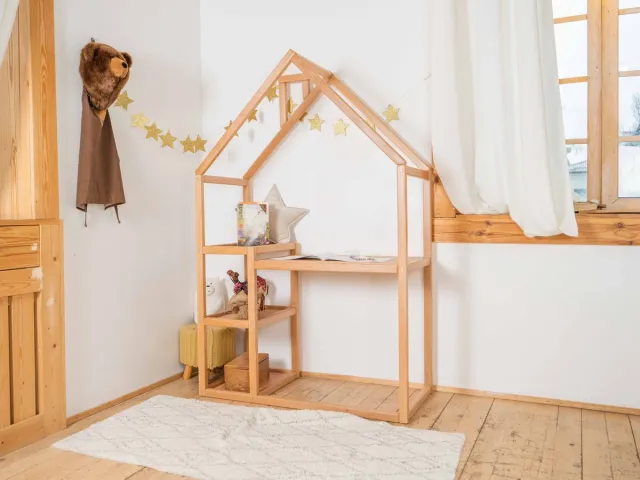 BW Houten kinderbureau met boekenplank - Naturel