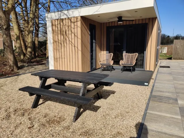 Rekupro Picknicktafel Ibiza Zwart 180cm - Rekupro - Kunststof - onderhoudsvrij - Duurzaam & Weerbestendig