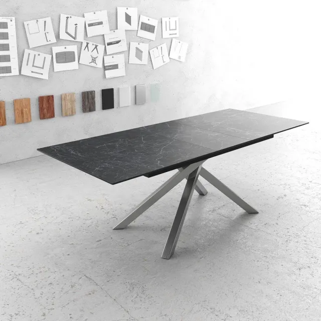 DELIFE Eettafel Edge Laminam® keramiek grijs 180-220x100cm middenvoet kruis zilver Nero Greco Anthrazit