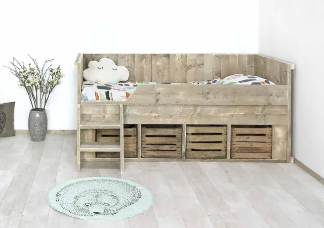 NordXL Steigerhouten kajuitbed Bovey met fruitkistjes