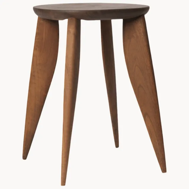 Ferm Living Ronde bijzettafel Feve van walnoothout Bruin