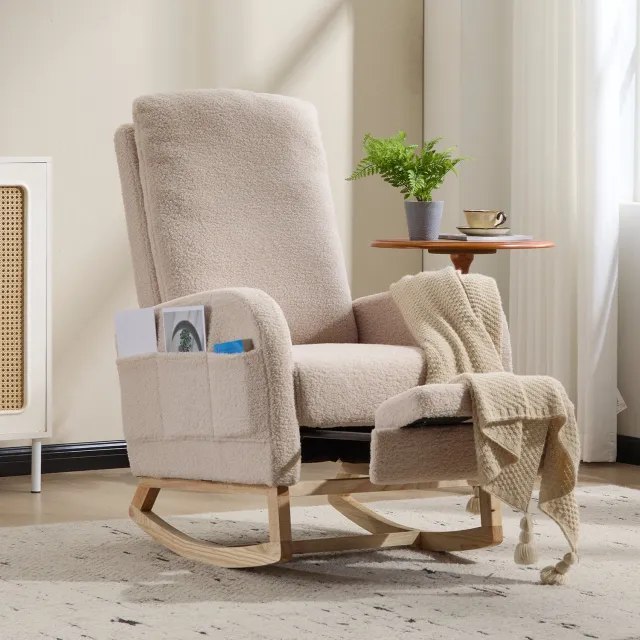OKWISH Schommelstoel 75 x 63 x 104 cm - Hoge Rugleuning en Voetenbank - Voor Babykamer en Woonkamer - Teddystof en Hout - Beige