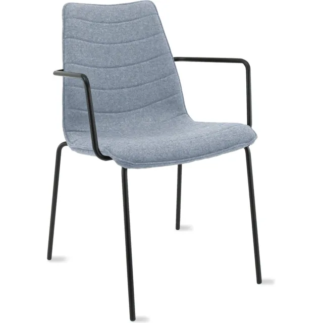 Workliving Verona Eetkamerstoel / Vergaderstoel - Met Armleuningen - Wolvilt Fenice 351 zachtblauw - frame zwart Blauw - Zwart - Armleuningen