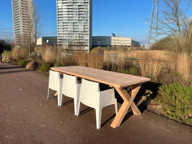 NordXL Tuintafel Fos douglashout met houten kruispoten