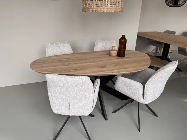 LOK Living Eiken tafel - organische vorm -240cm- naturel gelakt