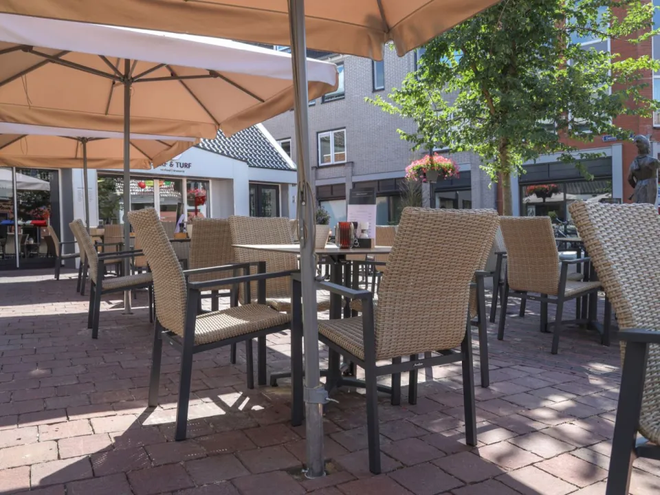 Manifesto Furniture Manifesto Villongo/Canzo 80cm dining tuinset 5-delig stapelbaar inklapbaar taupe, foto 4