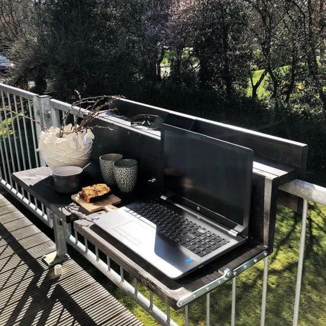 GoudmetHout Balkontafel Hangend & Inklapbaar - 99 cm Hout - Inklapbare Balkonbar - Klap tafel Klein - Hangtafel Buiten - Relingdikte vanaf 9 t/m 14 cm - Bijzettafel Balkon & Tuin tafeltje - Balcony Table - Black Wash Antraciet wash