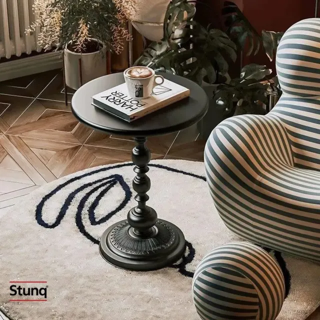 Stunq Vintage industriële metalen salontafel Kleine ronde bijzettafel Zwart