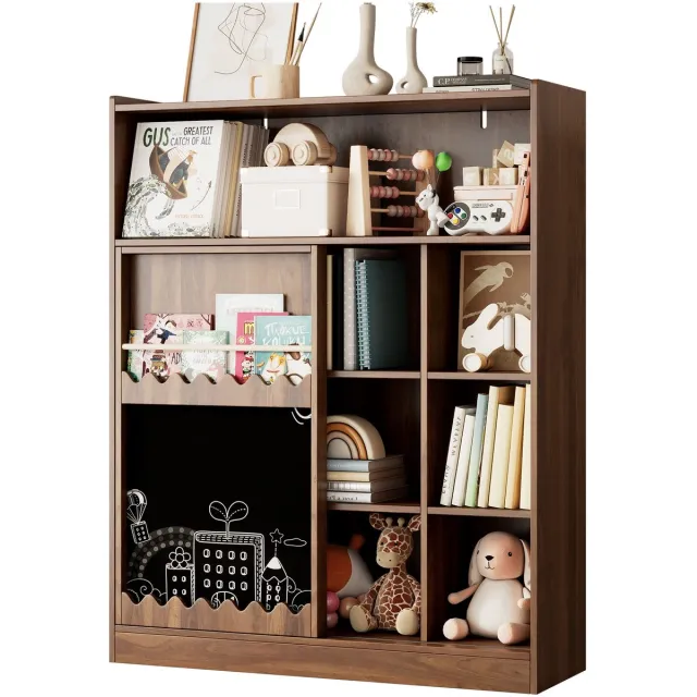 Merax Boekenkast met Krijtbord en Schuifdeuren - Kinder Boekenkast met 9 Open Vakken en Grote Opbergruimte - MDF - Notenhoutkleur - 120x38.5x151.5 cm Okkernoot