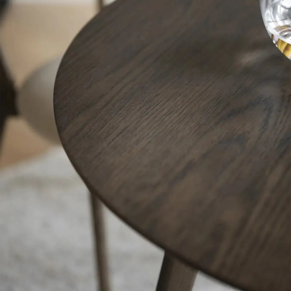 Rowico Home Yumi houten eettafel donker eiken - Ø115 cm, foto 5