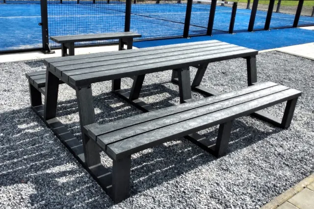 Rockwood® Picknicktafel Larix - Zwaar Kunststof - Ural Black 3.60m Naturel