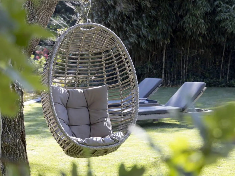 Manifesto Furniture Manifesto Ortello Cocoon hangstoel (alleen basket) taupe, foto 3