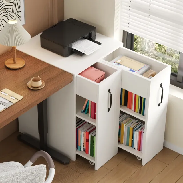 Wishdor Boekenkast - Compact mobiel op wielen met lade en planken - Scandinavisch - voor studeerkamer, slaapkamer of woonkamer - Bewerkt hout - Wit - 52 x 50 x 75 cm