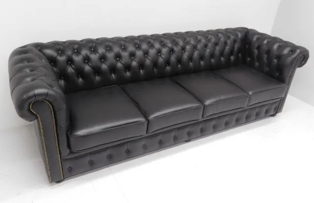 Chesterfieldsite Chesterfield bank - "SPRINGFIELD" - 4 zits met 4 kussens - Rundleder zwart (mat) - 250 cm