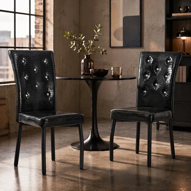 CHICFURN Eetkamerstoel - Gewatteerd - Metalen poten - Zwart
