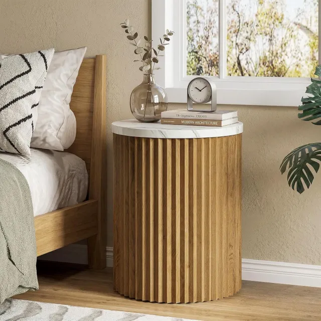 Tribesigns Bijzettafel - Sidetable met tafelblad in marmerlook, trommelvorm en geribbelde voet- nachtkastje - 45×45×60 cm -bruin