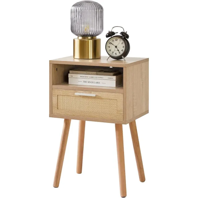 Famanu Rieten nachtkastje, boho bijzettafel met lade en open plank, houten accent, voor slaapkamer en woonkamer, natuurlijk rood