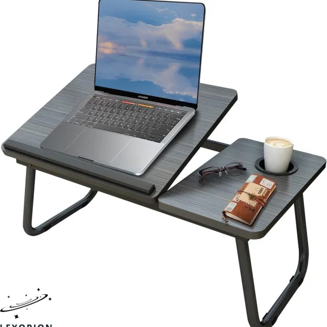 Lexorion Praktisch Laptoptafel – Bedtafel – Kantelbare Laptoptafel – Verstelbare en Opvouwbare Laptop Tafel met Bekerhouder – 60x37x26cm – Laptoptafel Bijzettafel – Zwart
